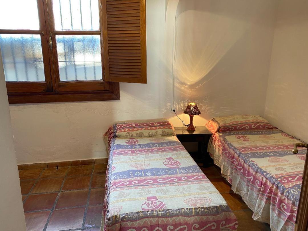 サロブレーニャCasas-E-Y -F-Pequeno Conjunto Casas Adosadoアパートメント エクステリア 写真